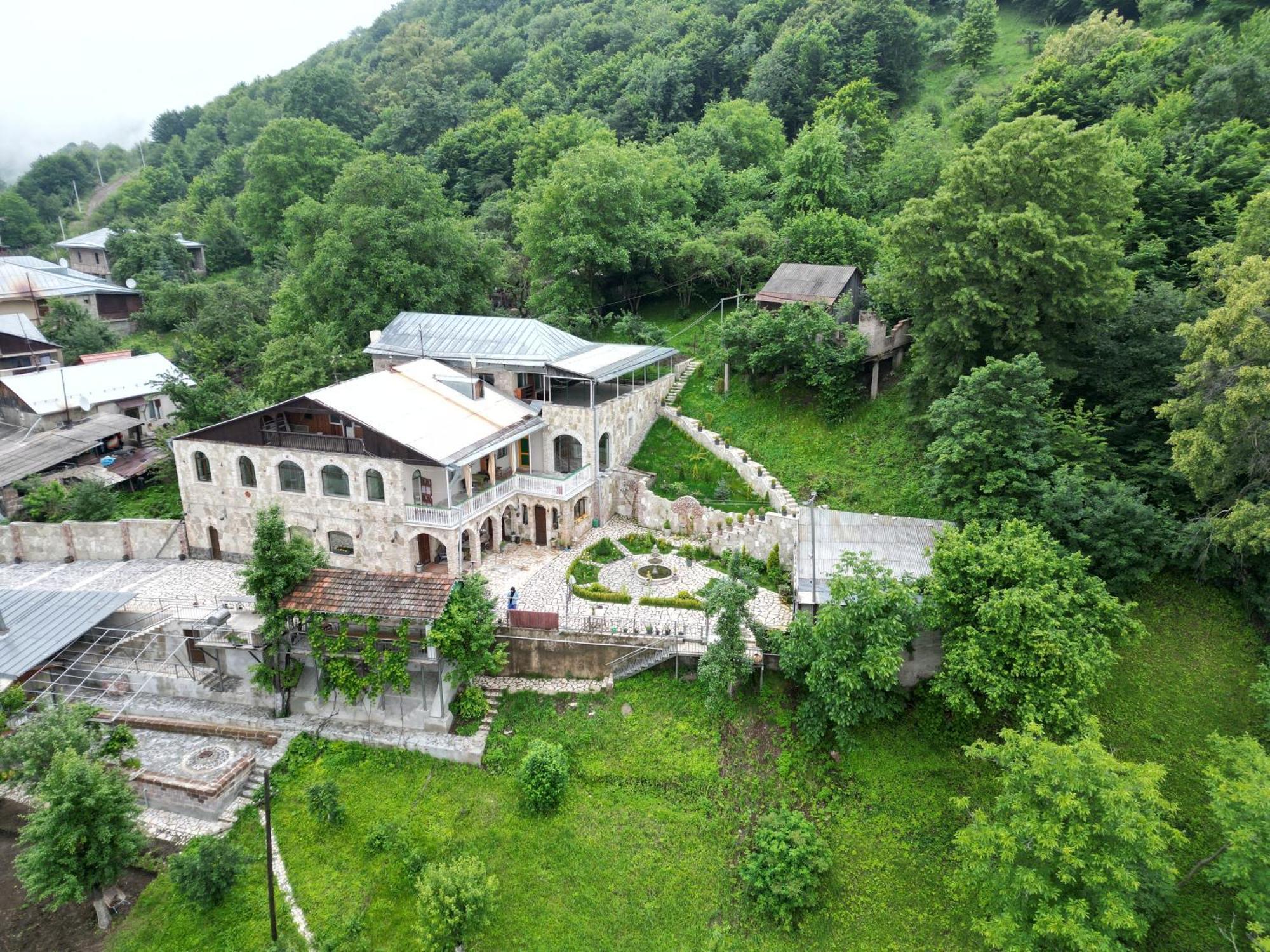迪利然 Deghceni Clubhouse酒店 外观 照片